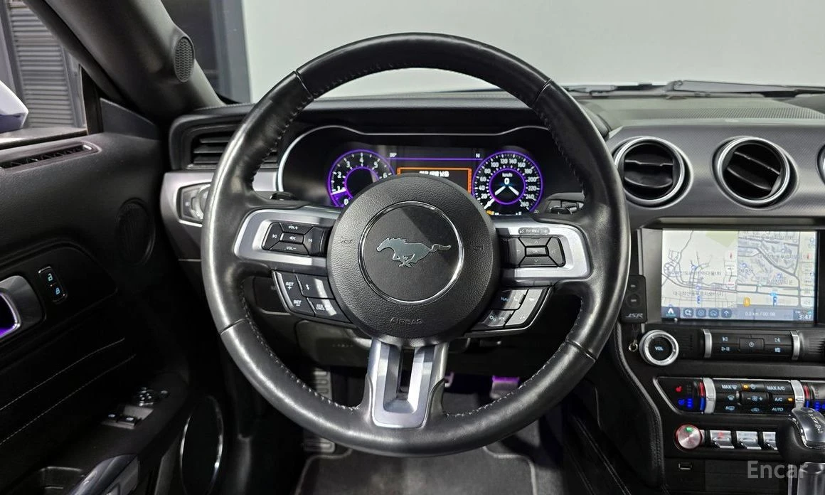 Ford Mustang, снимка 13 - Автомобили и джипове - 54089907