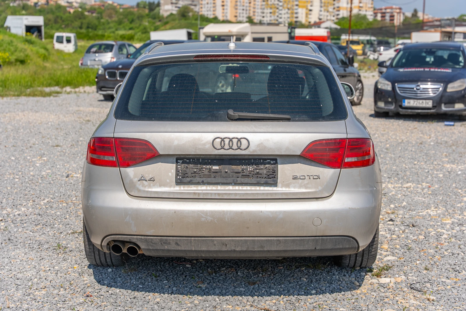 Audi A4 2.0 TDI, снимка 4 - Автомобили и джипове - 54509350