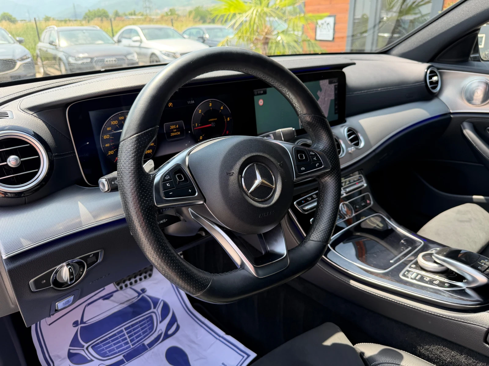 Mercedes-Benz E 220 AMG-LINE//��� ���� �� ������! | Mobile.bg � ����������� 10