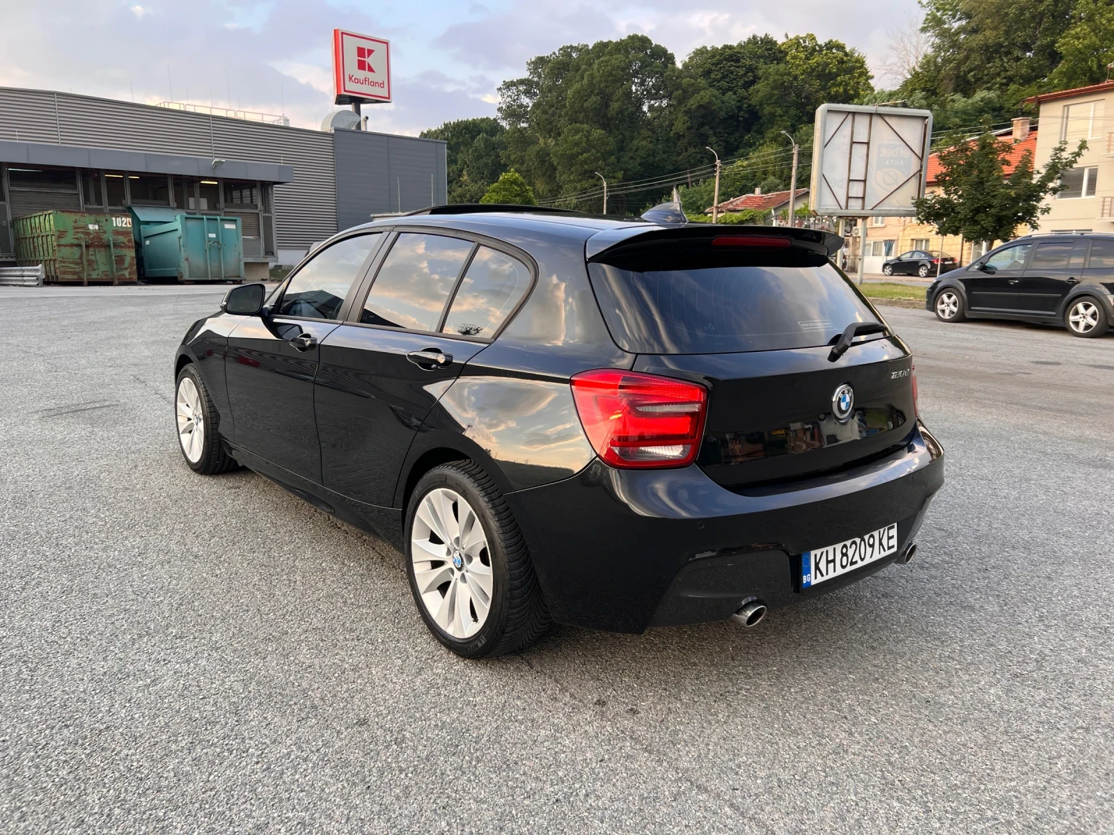 BMW 120 184Hp SAT Шибидах., снимка 4 - Автомобили и джипове - 55149291