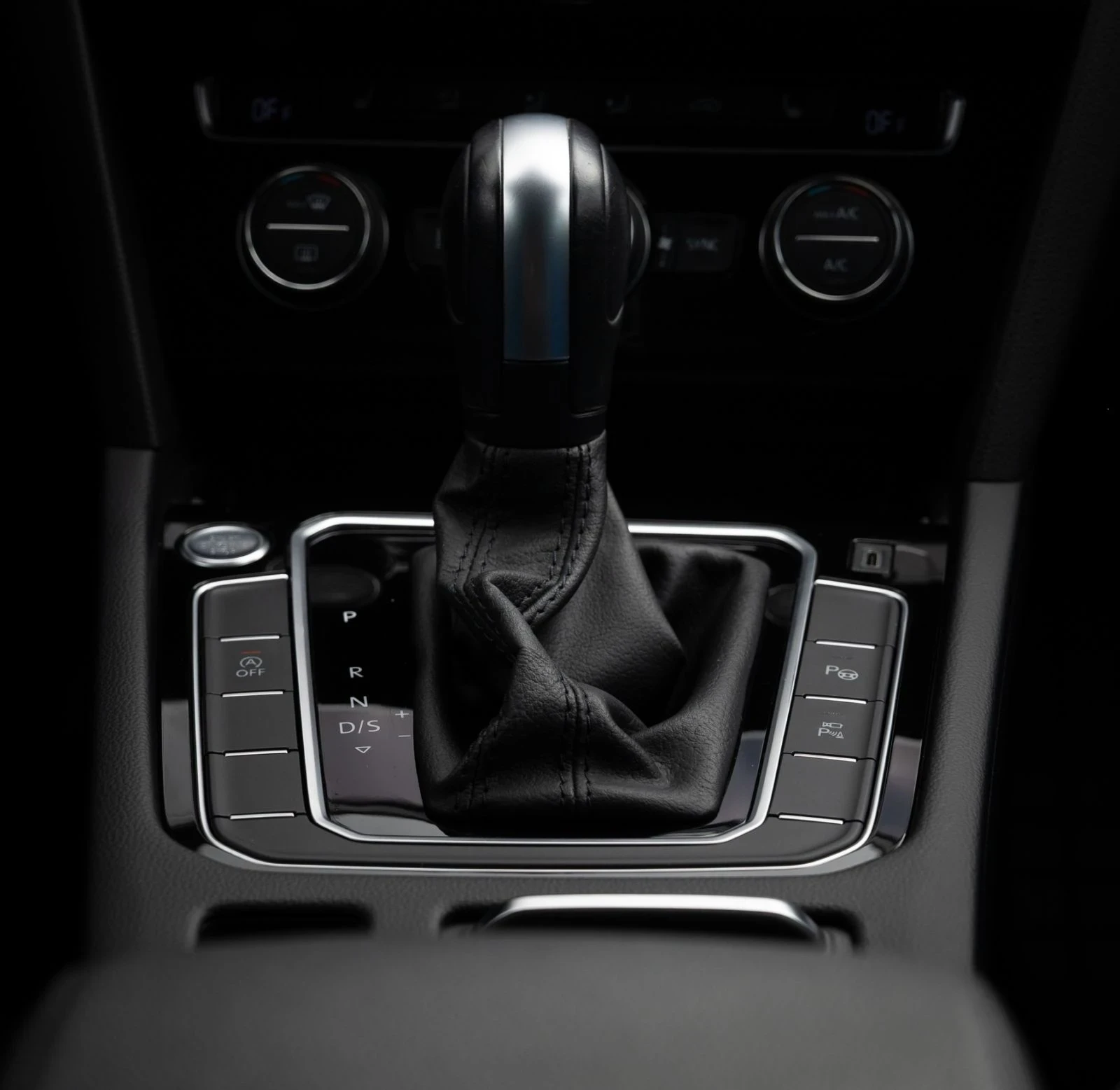 VW Passat, снимка 9 - Автомобили и джипове - 55398538
