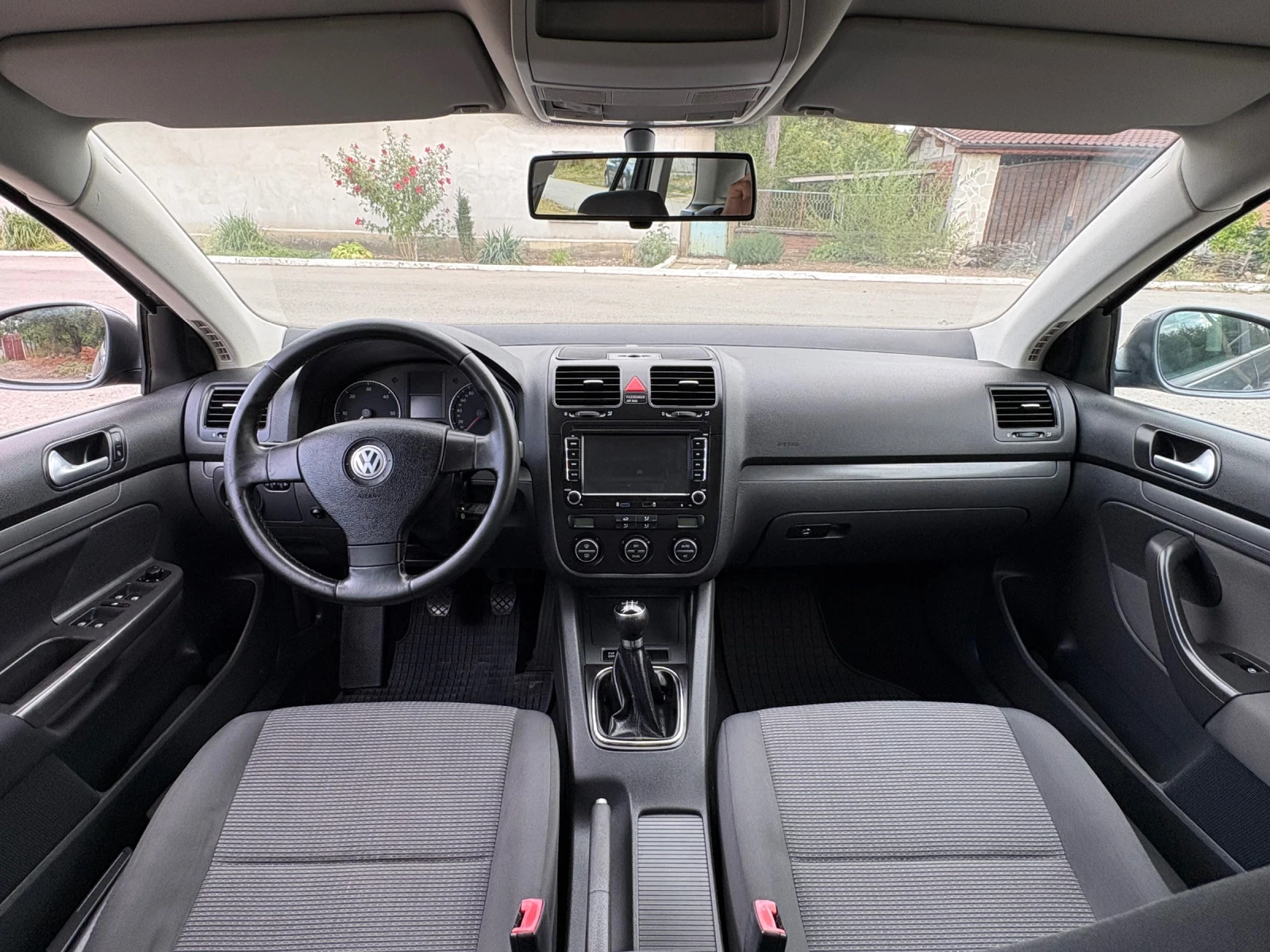 VW Golf 1.9 TDI NAVI, снимка 13 - Автомобили и джипове - 55667003