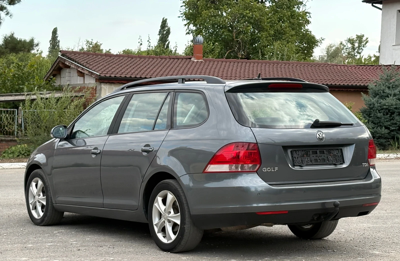 VW Golf 1.9 TDI NAVI, снимка 3 - Автомобили и джипове - 55667003