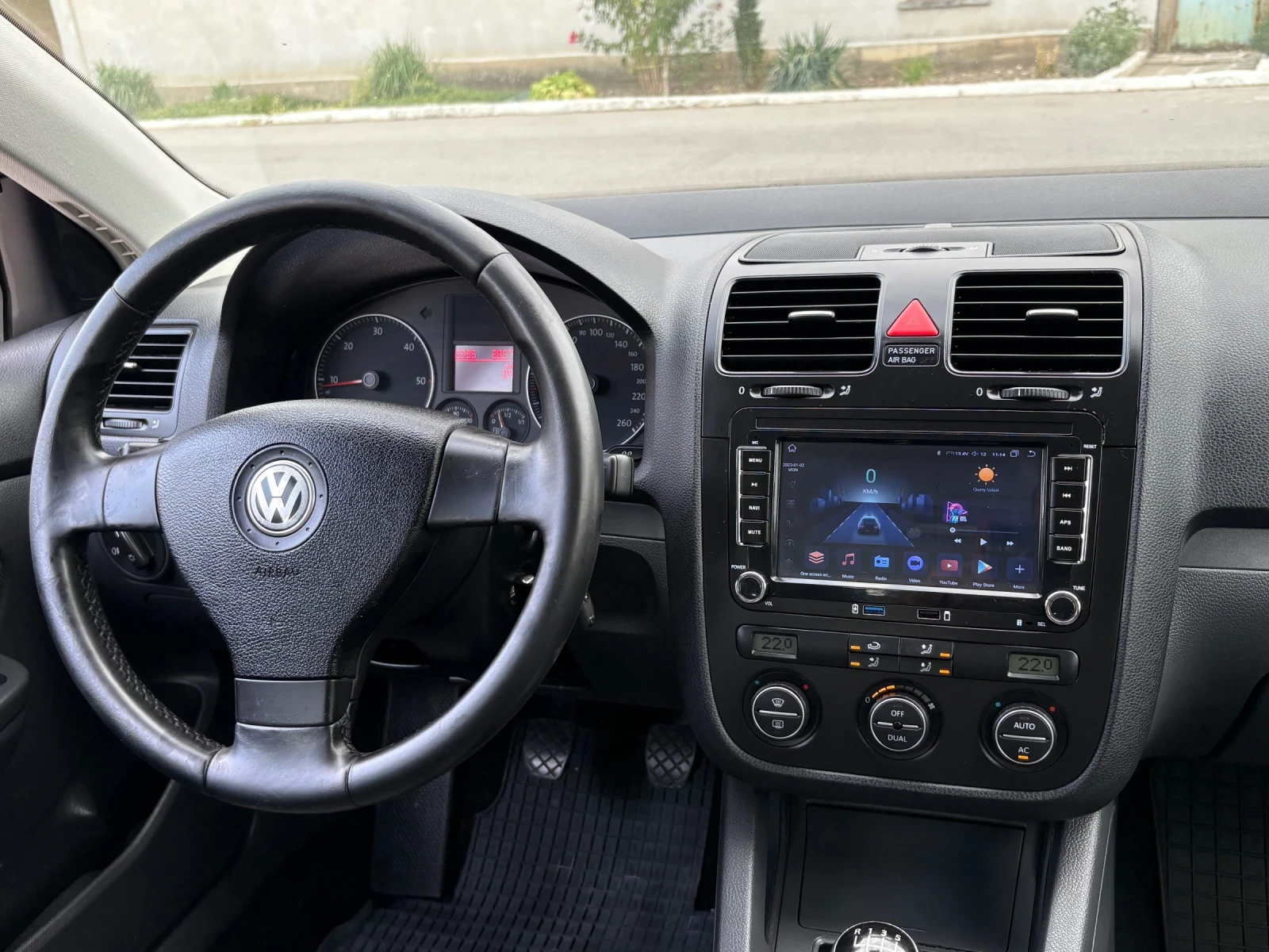 VW Golf 1.9 TDI NAVI, снимка 14 - Автомобили и джипове - 55667003