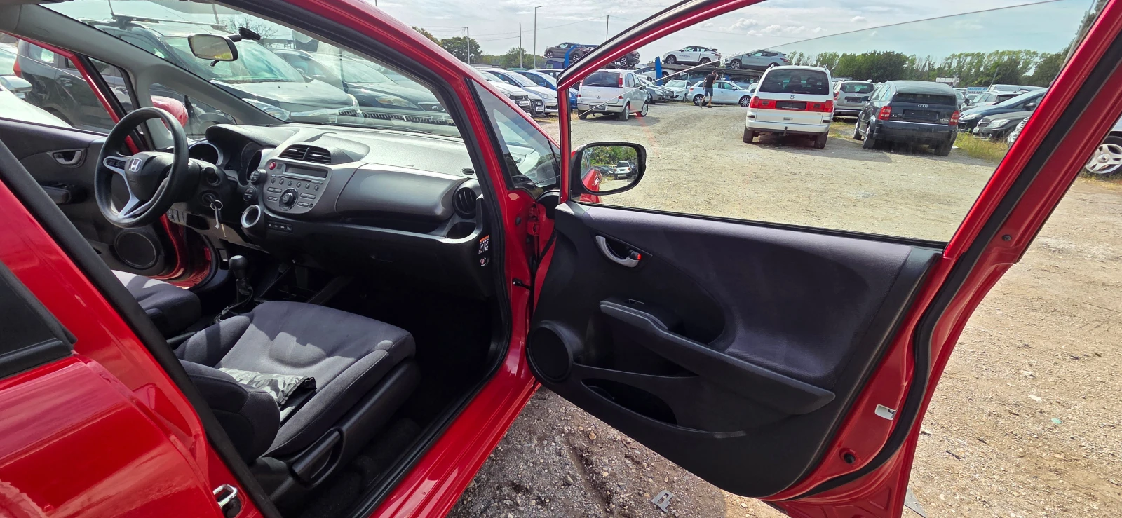 Honda Jazz 1.4 БЕНЗИН FACE, снимка 9 - Автомобили и джипове - 56093876