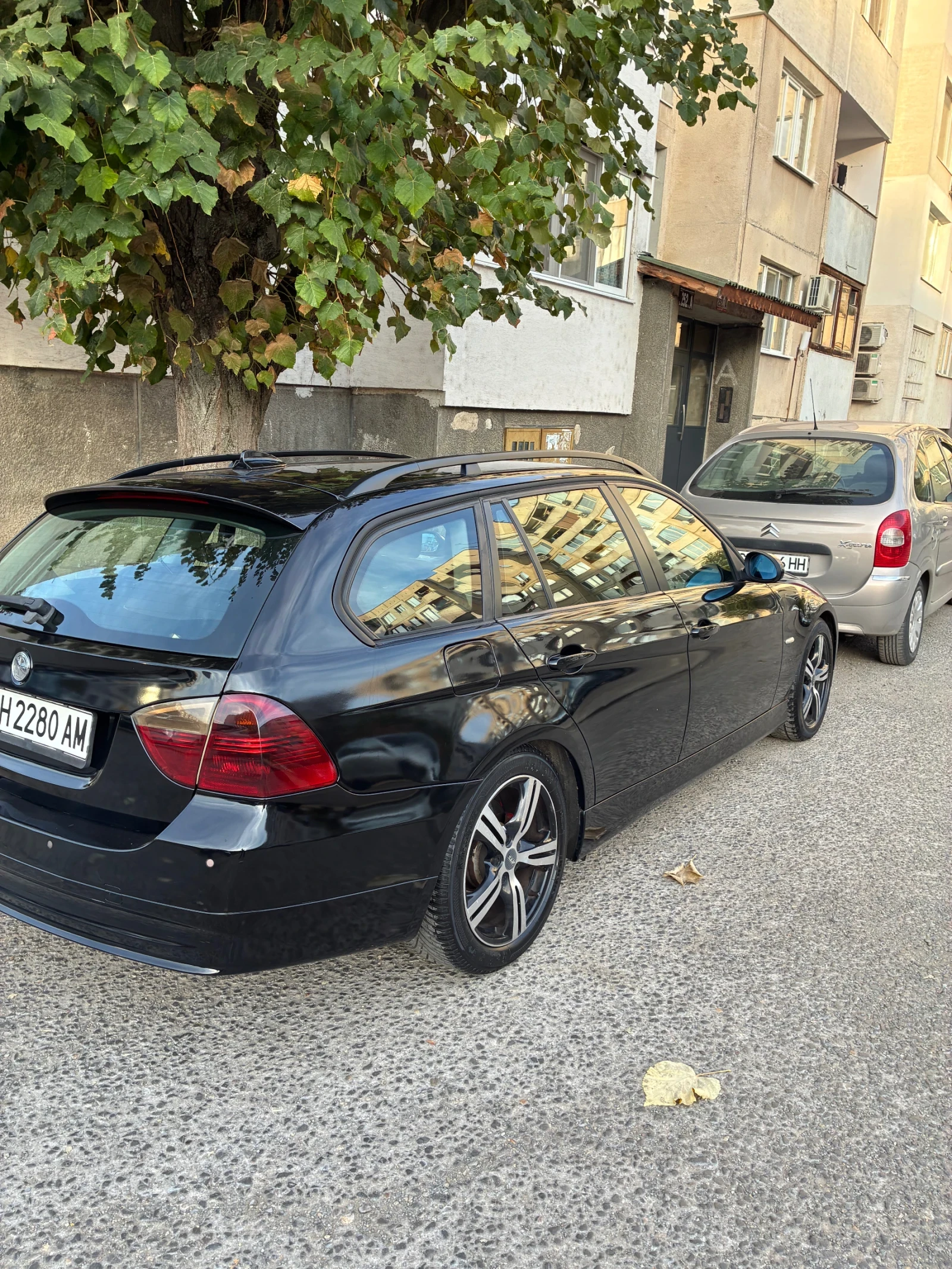 BMW 320, снимка 11 - Автомобили и джипове - 56445751
