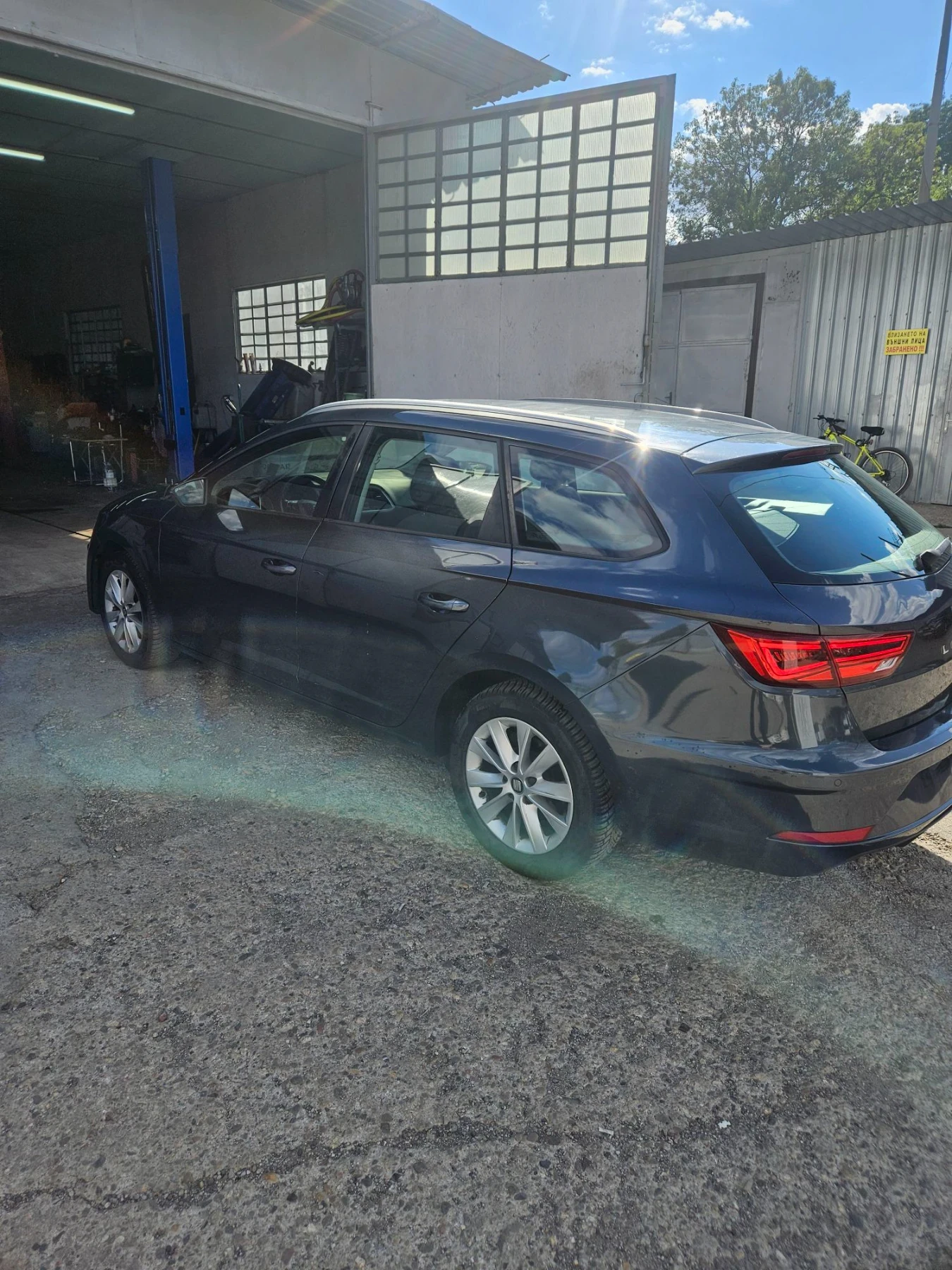 Seat Leon, снимка 2 - Автомобили и джипове - 56559334