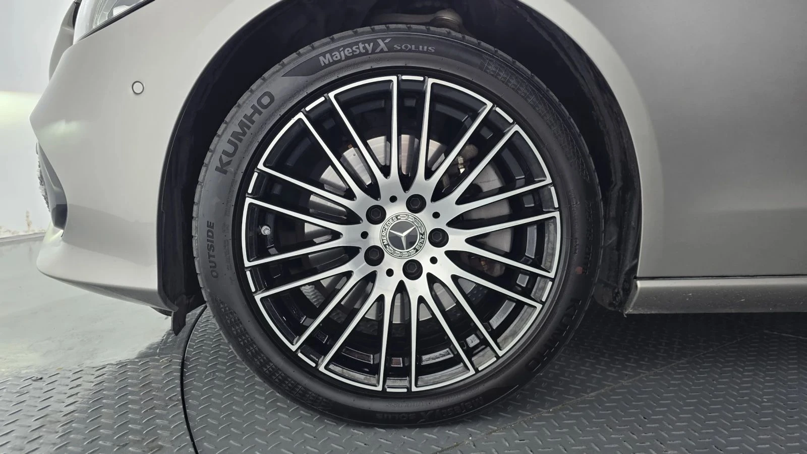 Mercedes-Benz C 200, снимка 5 - Автомобили и джипове - 56685426