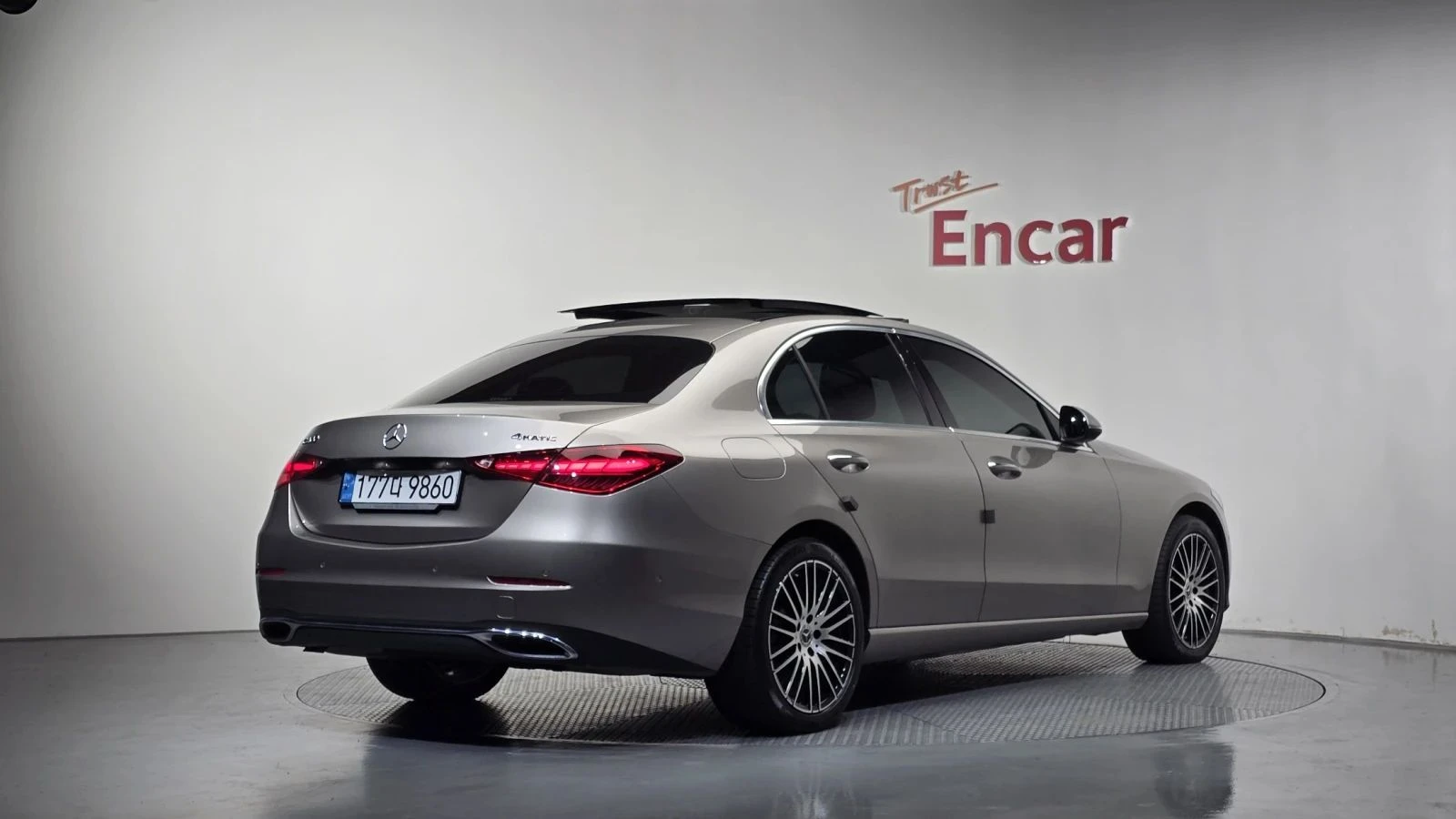 Mercedes-Benz C 200, снимка 2 - Автомобили и джипове - 56685426