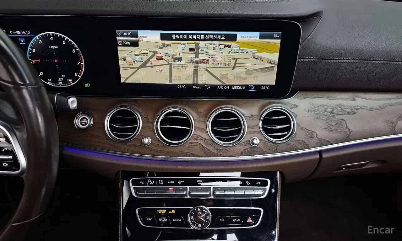 Mercedes-Benz E 300, снимка 14 - Автомобили и джипове - 56738049