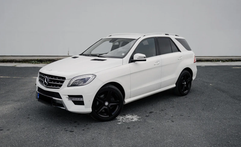 Mercedes-Benz ML 350 Bluetech 4MATIC, снимка 1 - Автомобили и джипове - 43393419