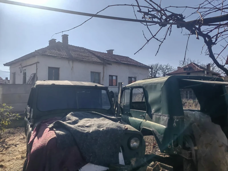 Uaz 469, снимка 1 - Автомобили и джипове - 49111699