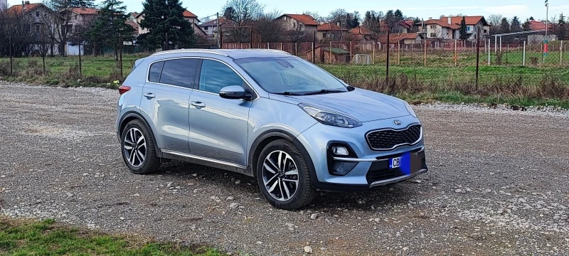 Kia Sportage 1.6 CRDI MILD HYBRID GT LINE, снимка 3 - Автомобили и джипове - 52617875