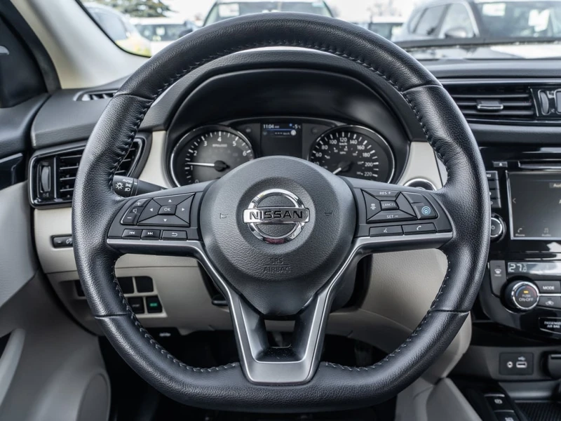 Nissan Qashqai * AWD SV CVT * CARFAX * ФИНАНСИРАНЕ, снимка 9 - Автомобили и джипове - 53032863