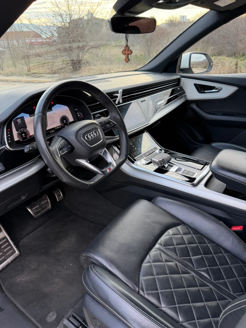 Audi Q8, снимка 7 - Автомобили и джипове - 53538910