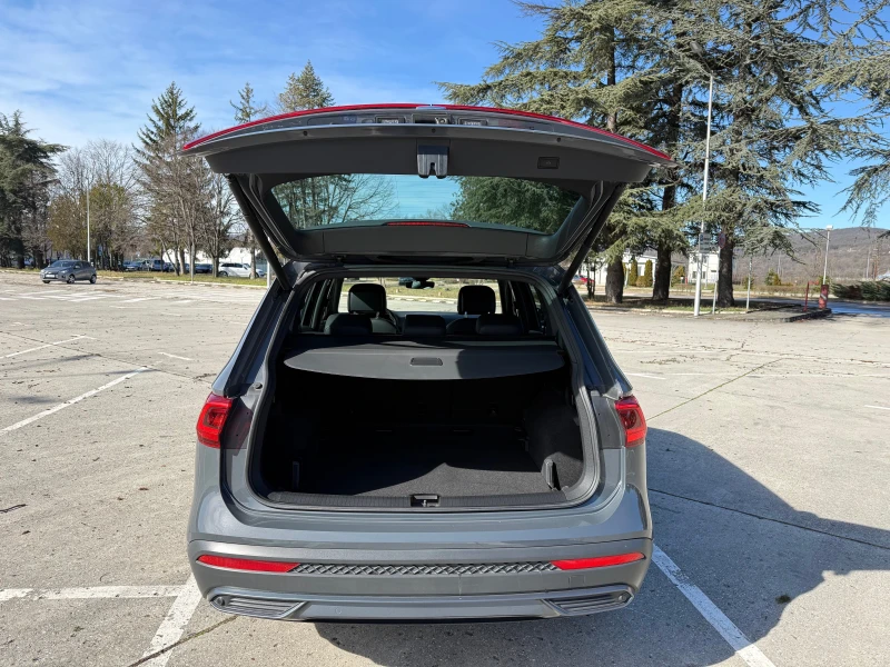 Seat Tarraco Xcellence///Lane-Asist///Distronig/Virtual-Cockpit, снимка 13 - Автомобили и джипове - 53539327