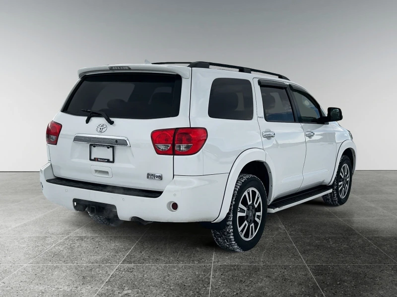 Toyota Sequoia С РЕГИСТРАЦИЯ & АВТО КРЕДИТ, снимка 5 - Автомобили и джипове - 53561855