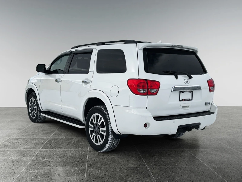 Toyota Sequoia С РЕГИСТРАЦИЯ & АВТО КРЕДИТ, снимка 3 - Автомобили и джипове - 53561855