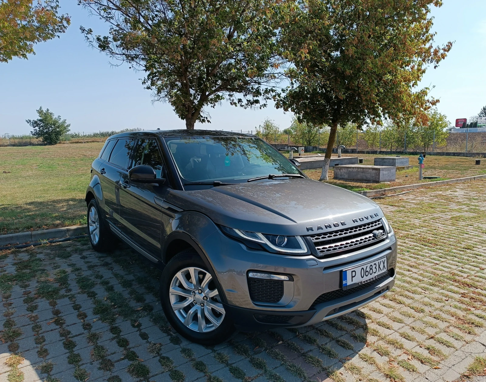 Land Rover Range Rover Evoque 2.0 D 150 K.C. - изображение 3