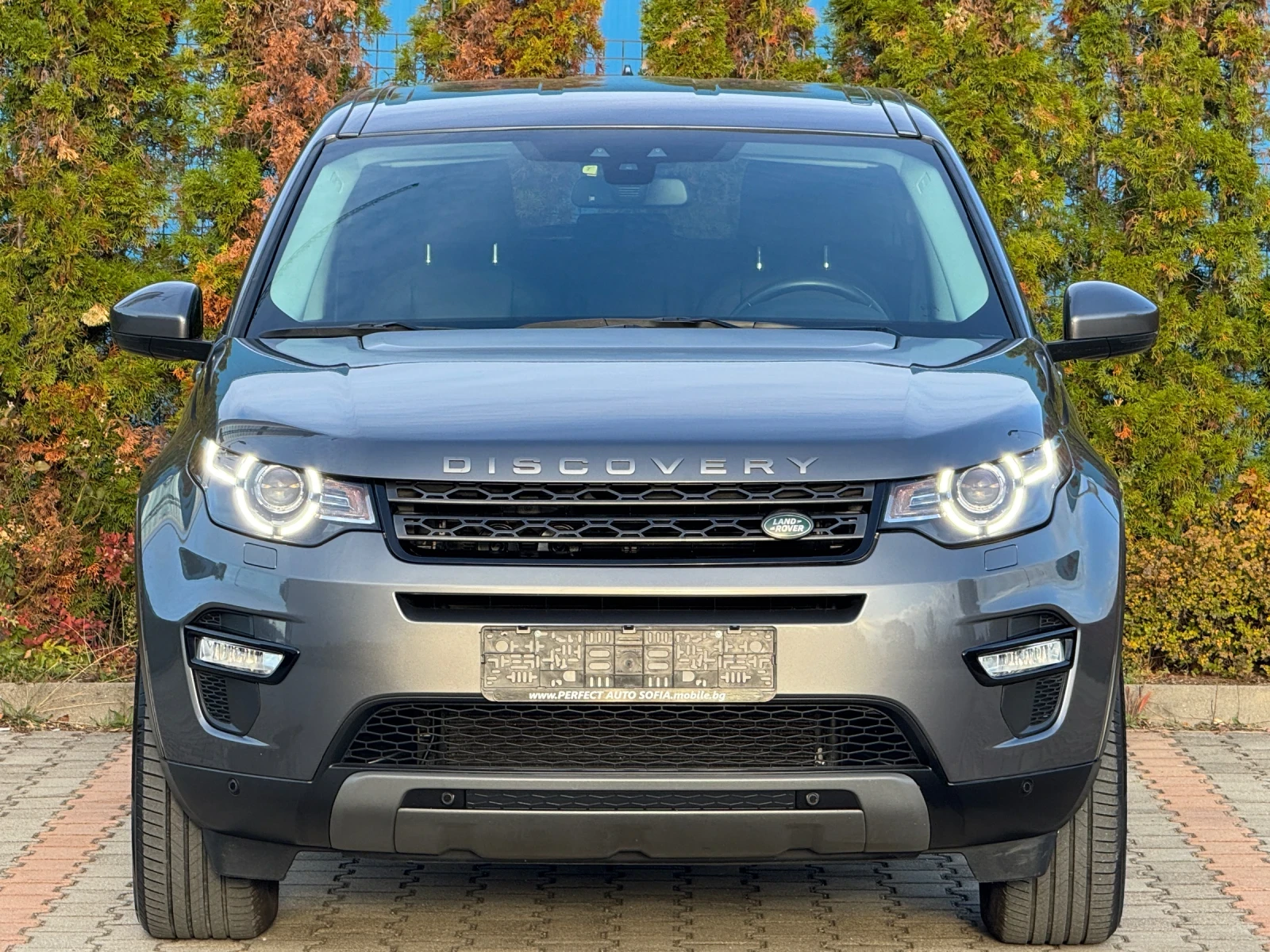 Land Rover Discovery Sport 2.0D-180KC-9AT-AWD-КАТО-НОВА-КОЖА-ПОДГРЕВ-ОТЛИПНА - изображение 7