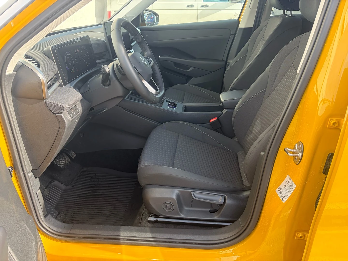 VW T-Roc Life 1.5 eTSI OPF DSG | Mobile.bg � ����������� 5