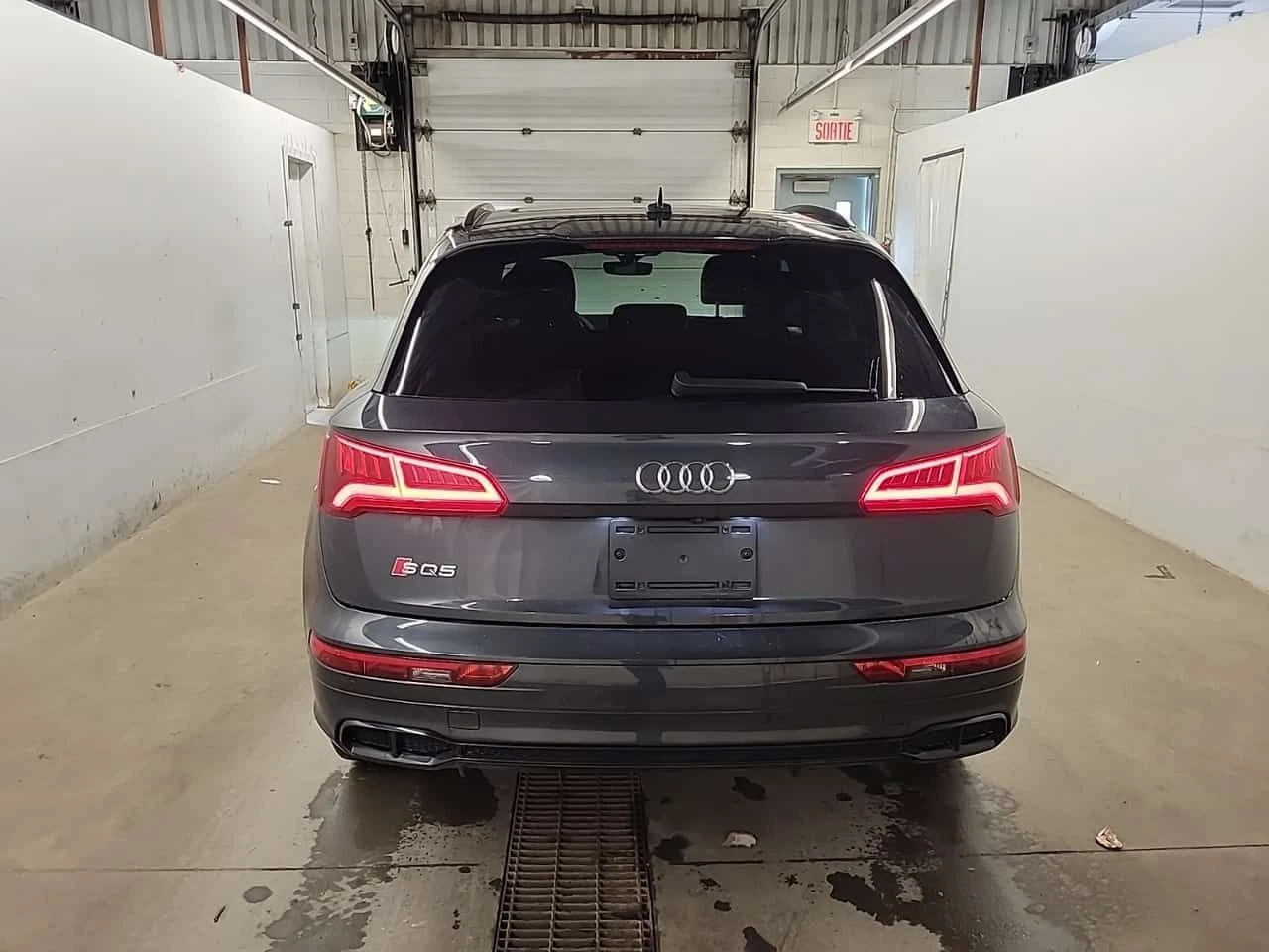 Audi SQ5 * PROGRESSIV * CARFAX * ЦЕНА ДО БГ, снимка 5 - Автомобили и джипове - 54126288