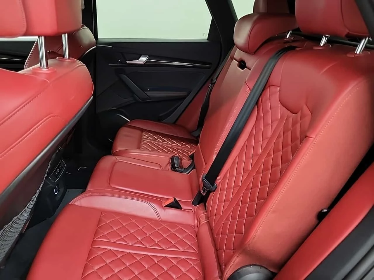 Audi SQ5 * PROGRESSIV * CARFAX * ЦЕНА ДО БГ, снимка 12 - Автомобили и джипове - 54126288