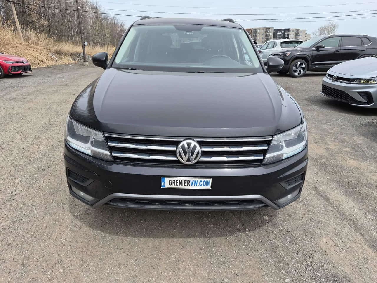 VW Tiguan * 4MOTION * PANO* KEYLESS* ПОДГРЕВ* , снимка 6 - Автомобили и джипове - 54362315