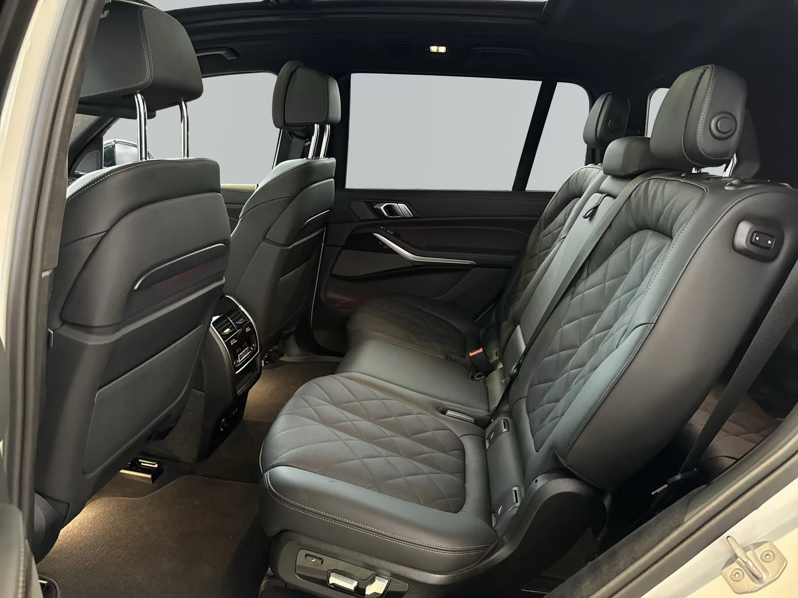 BMW X7 40d/340HP/MSPORTPRO/PANO/360/KLESS/HUD/22/ACC/415z | Mobile.bg � ����������� 13