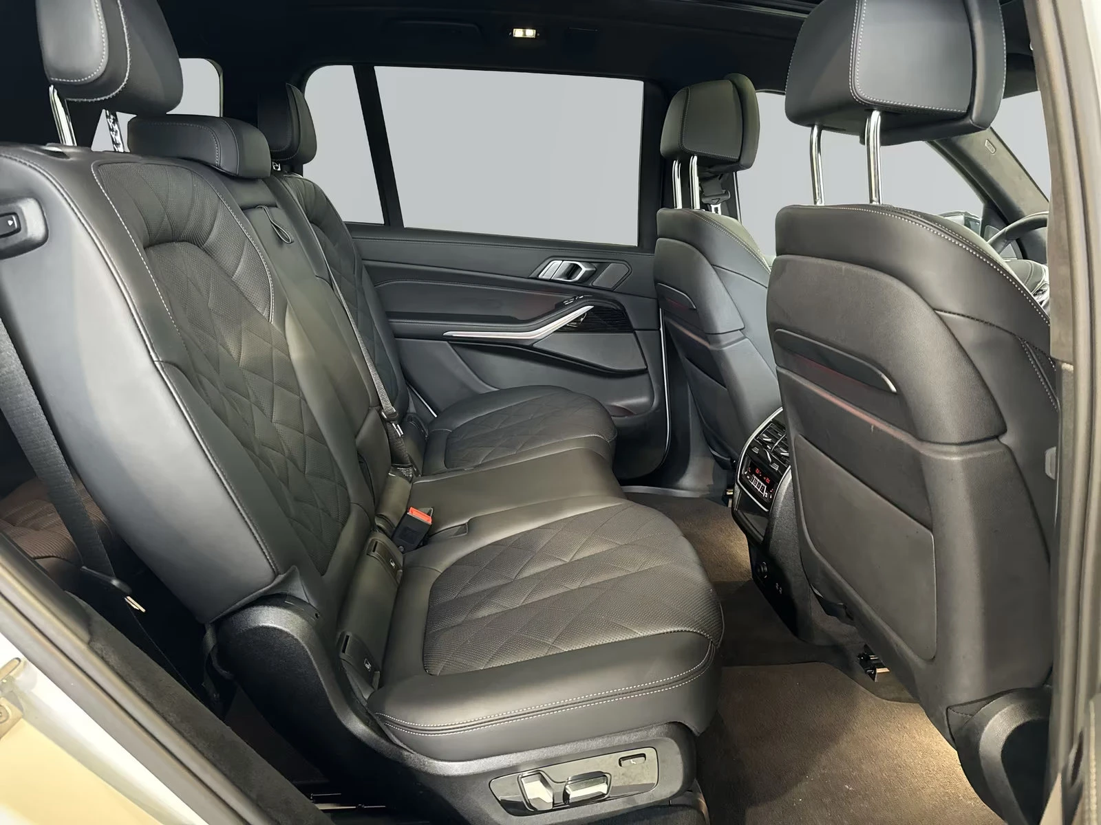BMW X7 40d/340HP/MSPORTPRO/PANO/360/KLESS/HUD/22/ACC/415z | Mobile.bg � ����������� 14