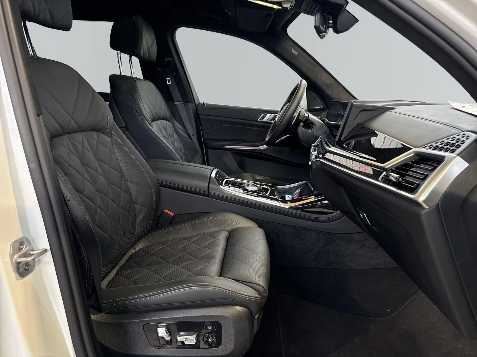 BMW X7 40d/340HP/MSPORTPRO/PANO/360/KLESS/HUD/22/ACC/415z | Mobile.bg � ����������� 12