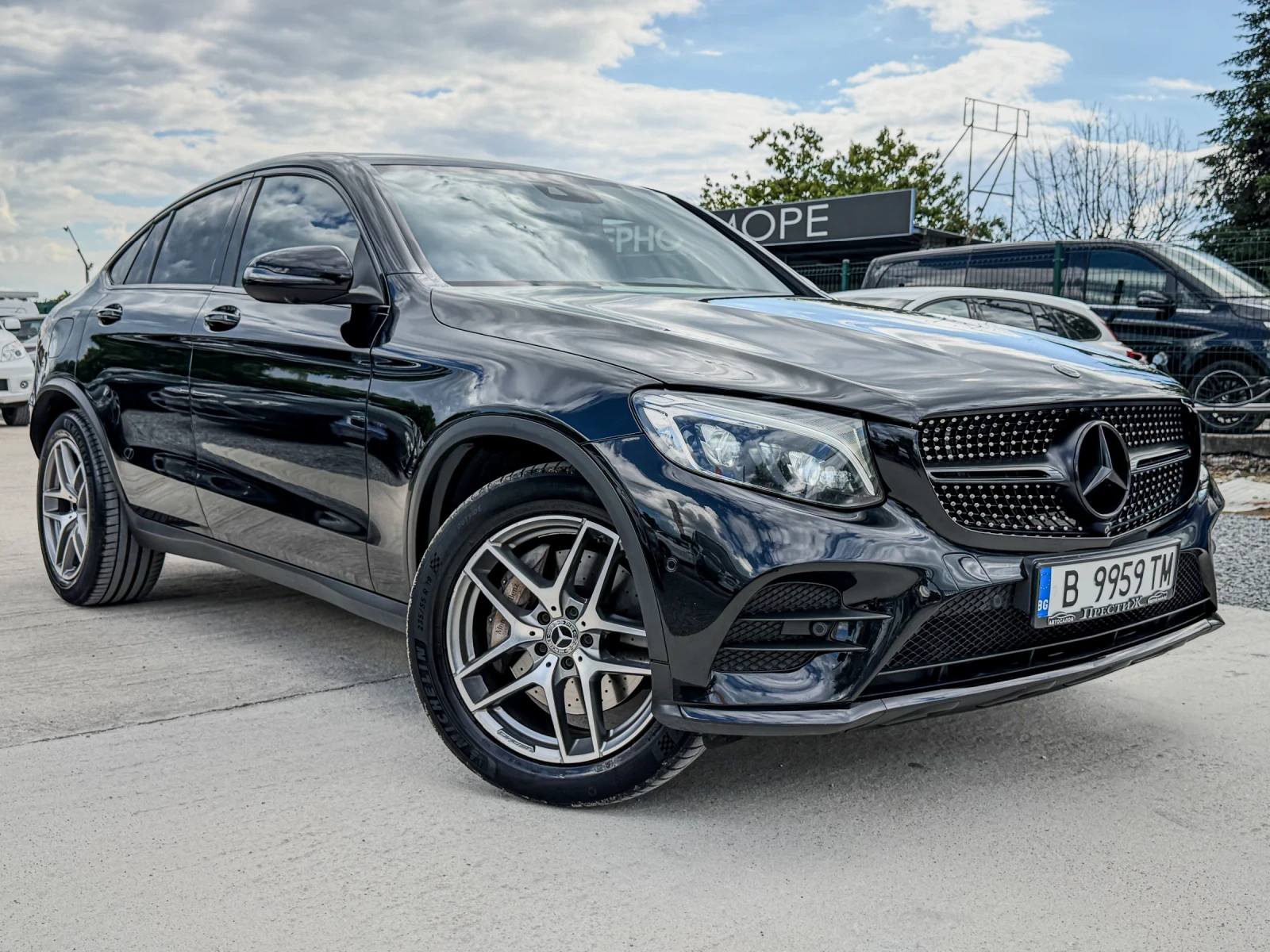 Mercedes-Benz GLC 250 AMG LINE - 360, снимка 3 - Автомобили и джипове - 54895522