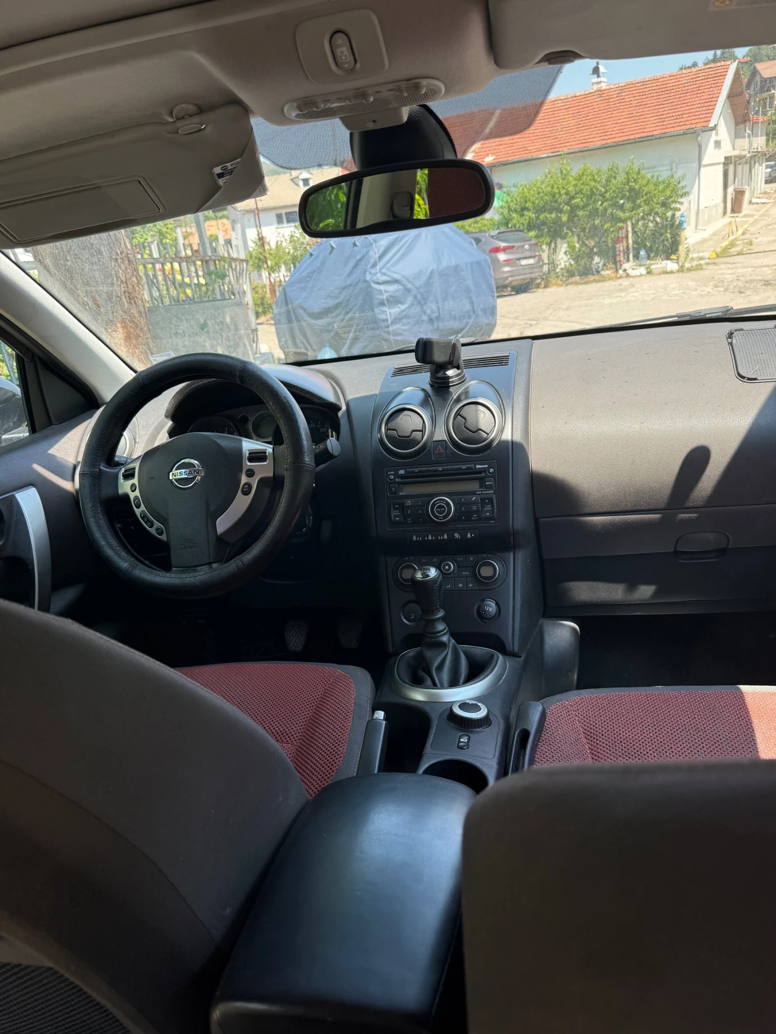 Nissan Qashqai, снимка 6 - Автомобили и джипове - 55357069