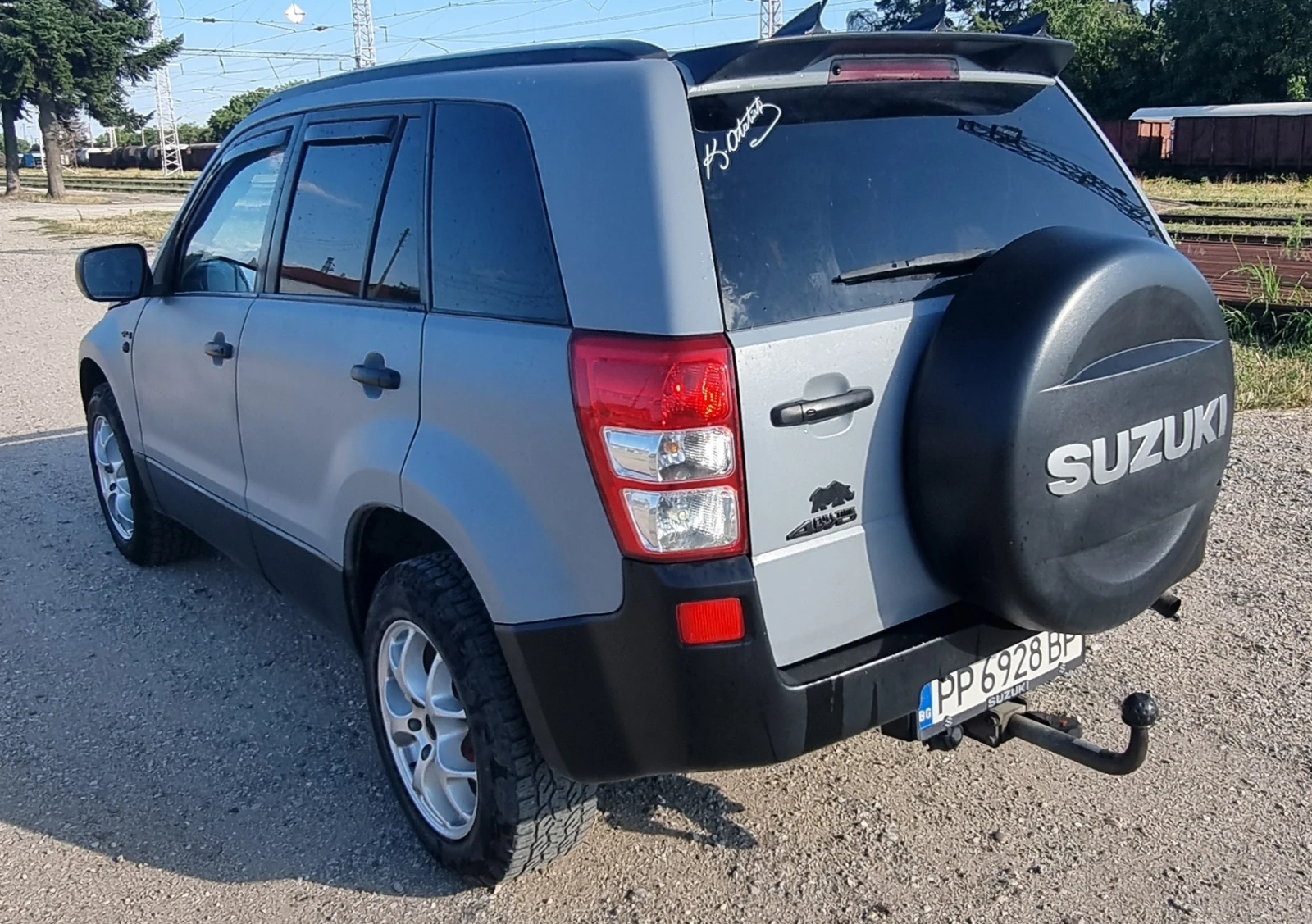 Suzuki Grand vitara, снимка 4 - Автомобили и джипове - 55425830