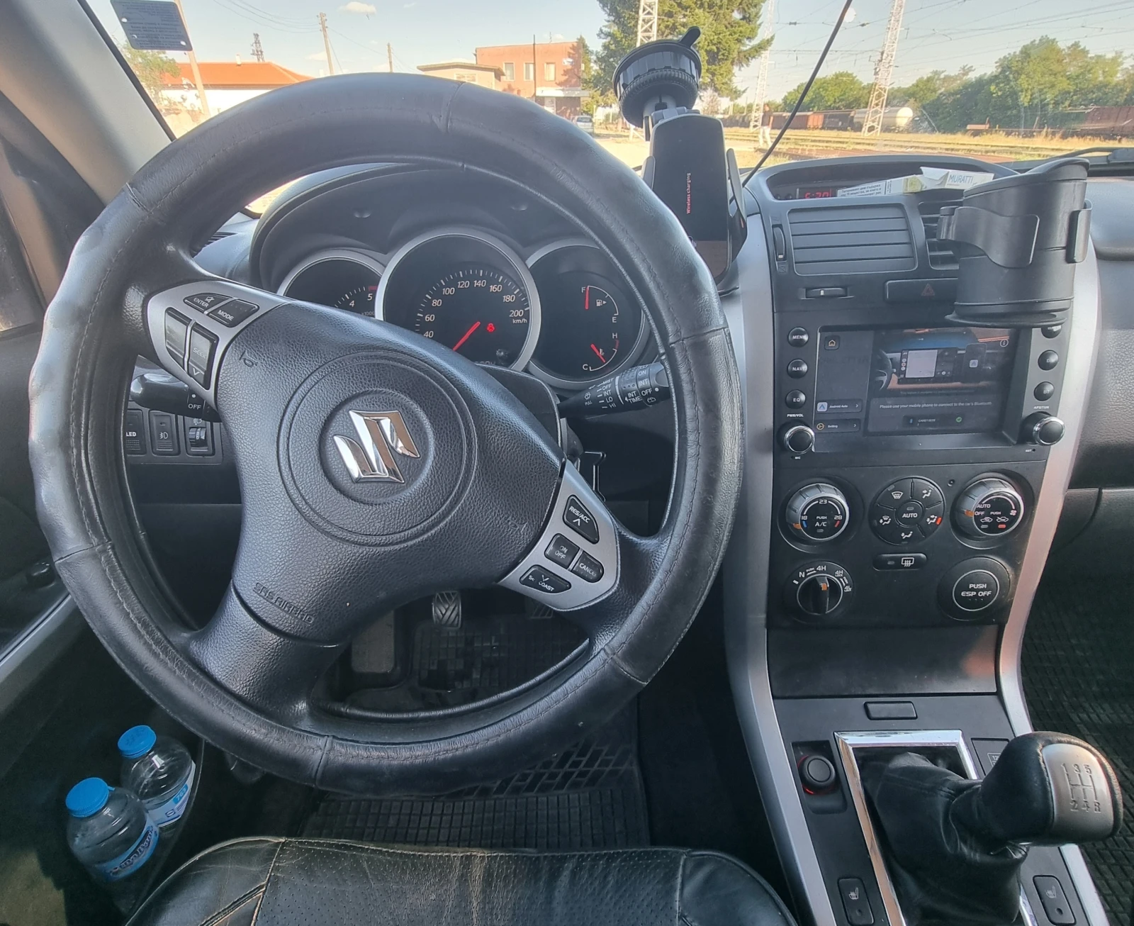 Suzuki Grand vitara, снимка 8 - Автомобили и джипове - 55425830