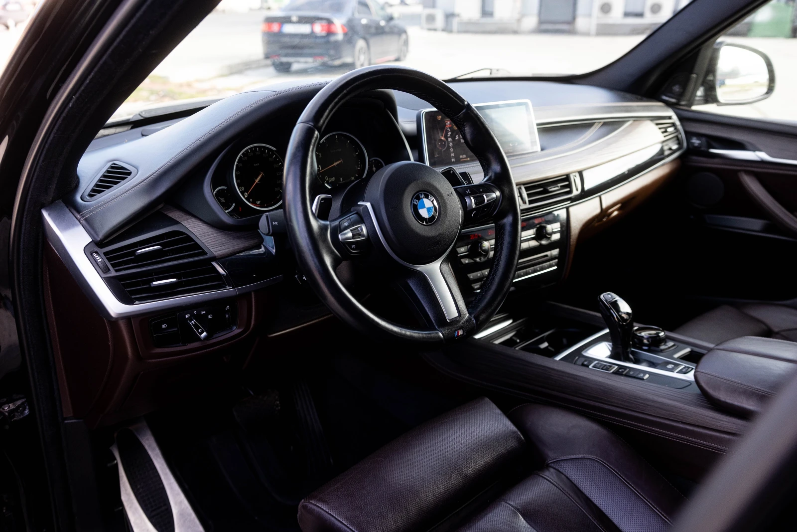 BMW X5 5.0, снимка 8 - Автомобили и джипове - 55664531