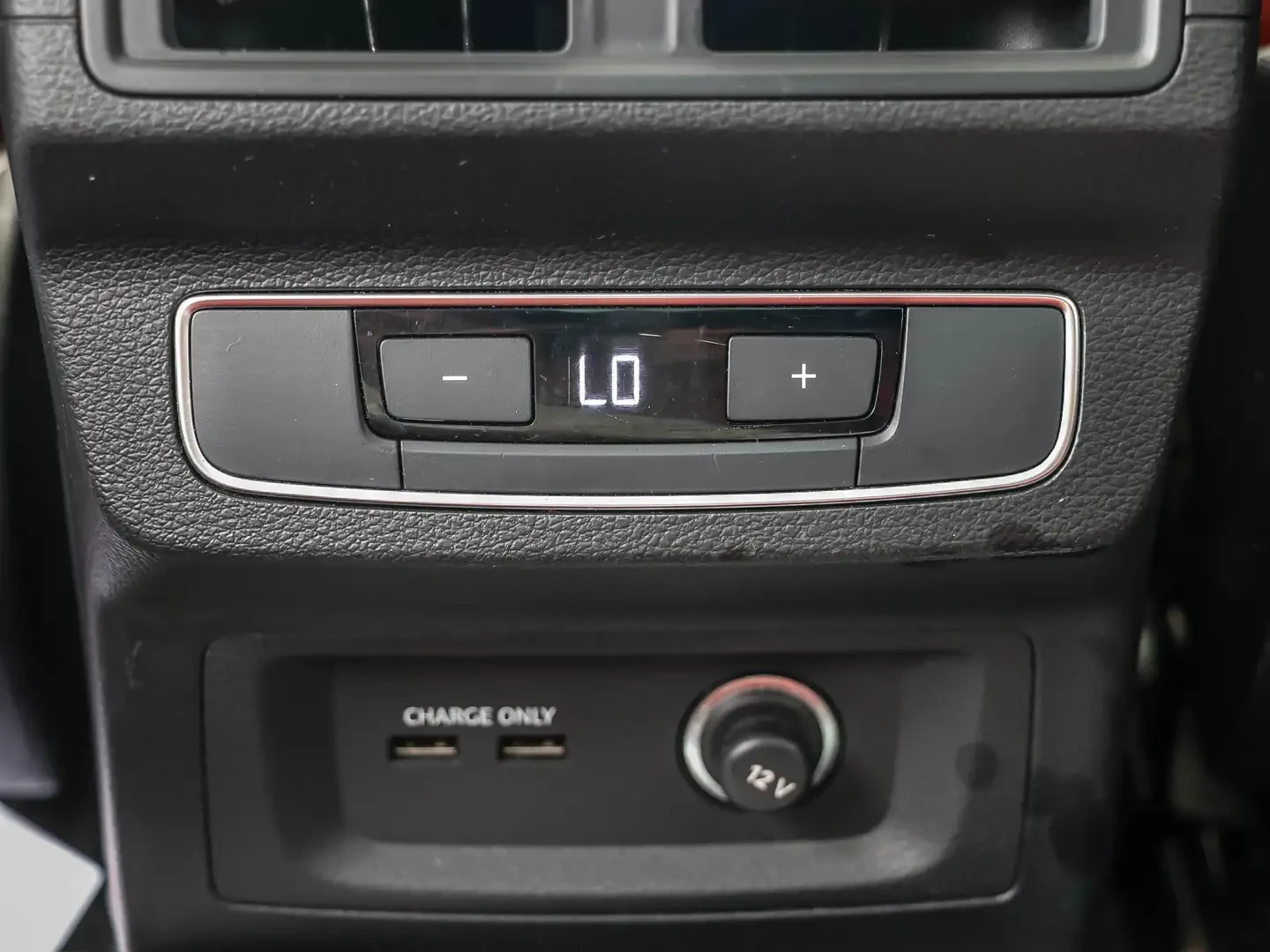 Audi SQ5 MATRIX* ПАНОРАМА* КАМЕРА* LANE* ASSIST* , снимка 15 - Автомобили и джипове - 55789154