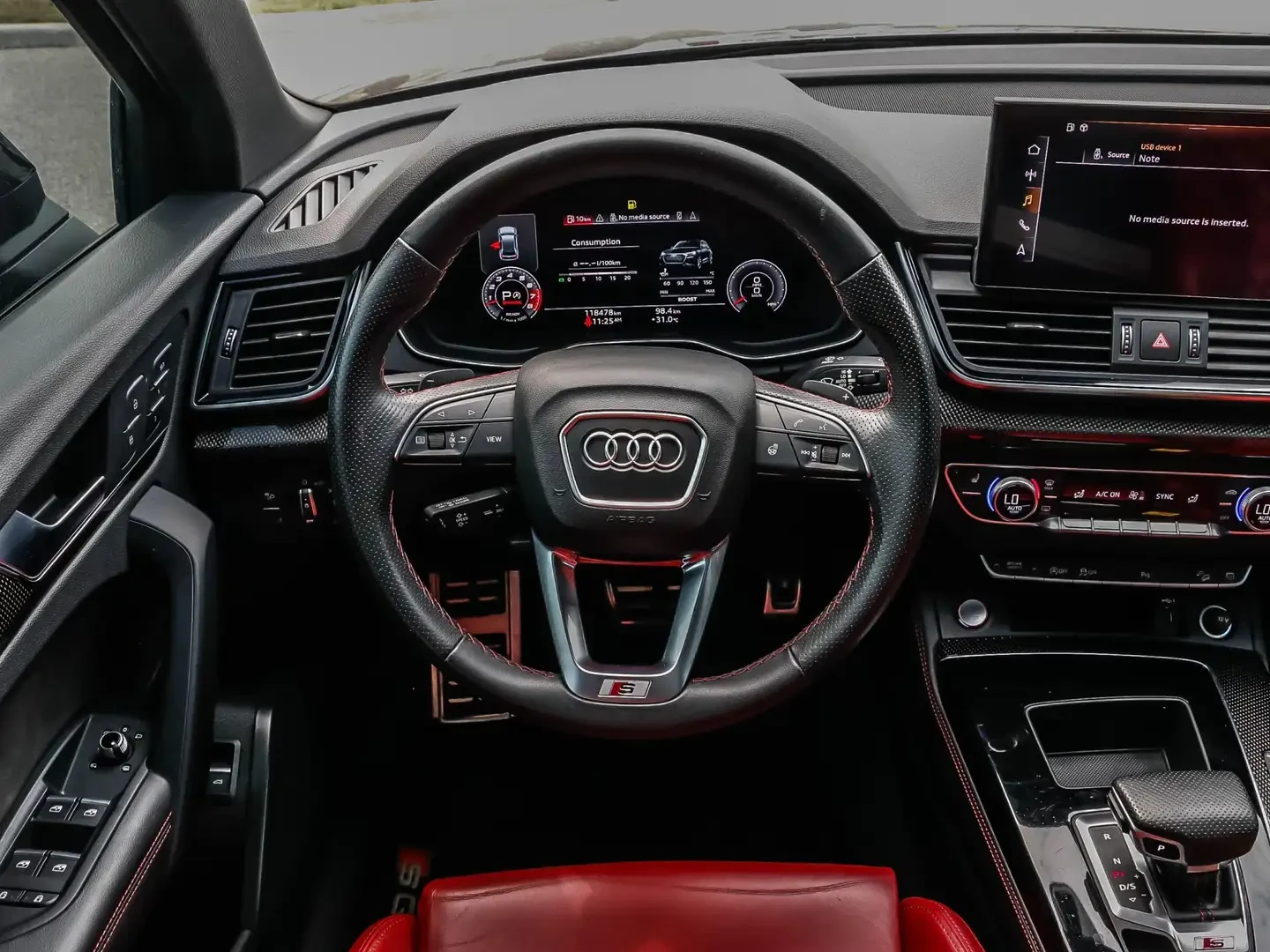 Audi SQ5 MATRIX* ПАНОРАМА* КАМЕРА* LANE* ASSIST* , снимка 6 - Автомобили и джипове - 55789154