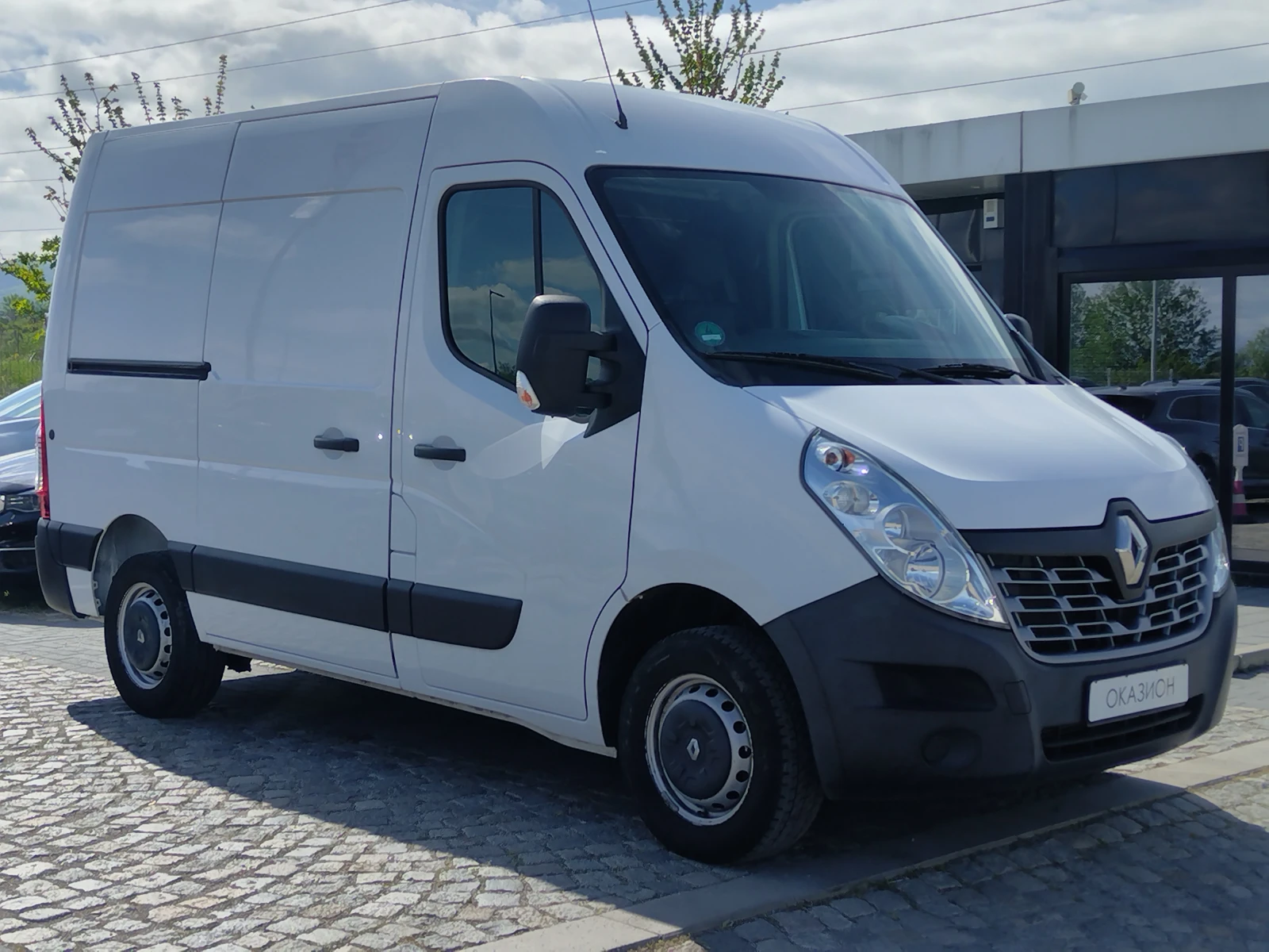 Renault Master 2.3dCi/110к.с/L1H2 - изображение 3