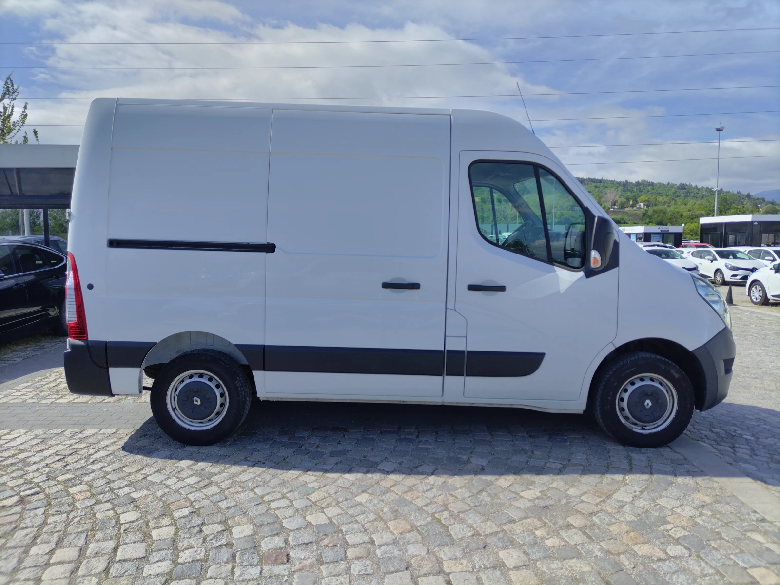 Renault Master 2.3dCi/110к.с/L1H2 - изображение 4