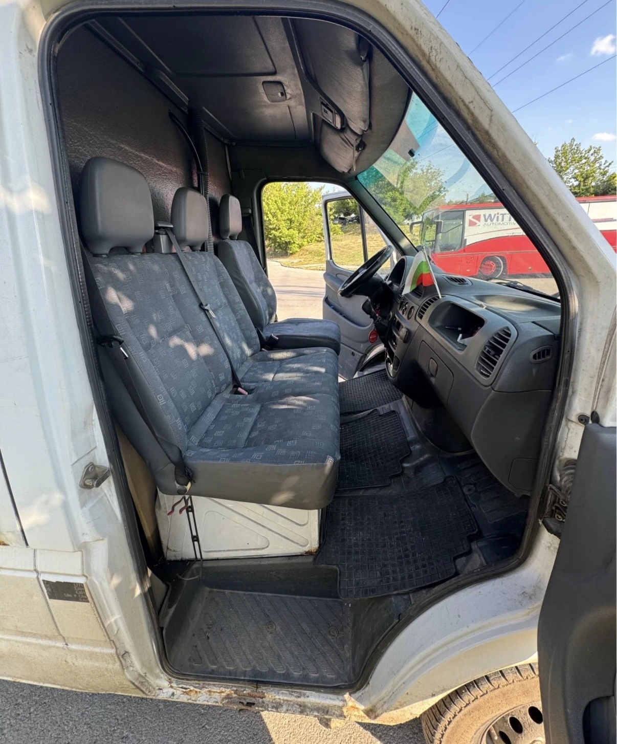 Mercedes-Benz Sprinter 208 Mercedes sprinter 208 , снимка 7 - Бусове и автобуси - 55164239
