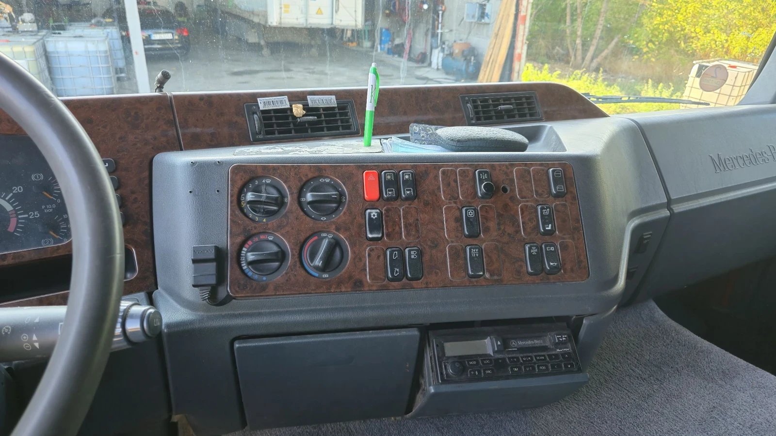 Mercedes-Benz Actros 1853 | Mobile.bg   14