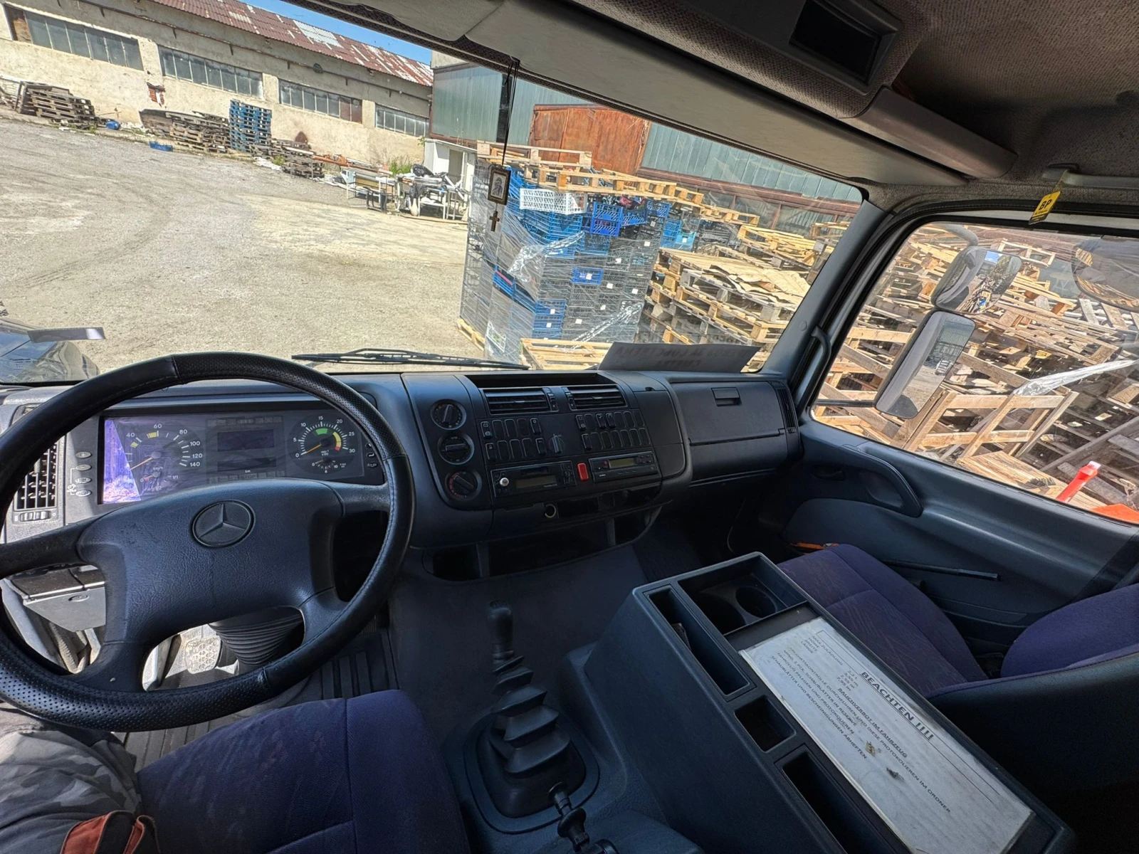Mercedes-Benz Atego Atego 818 4x2, снимка 4 - Камиони - 54593782
