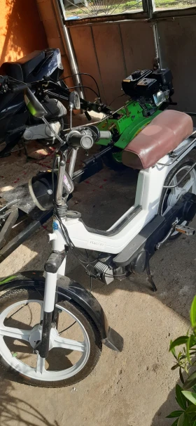 Обява за продажба на Vespa 50 ~ 850 лв. - изображение 1