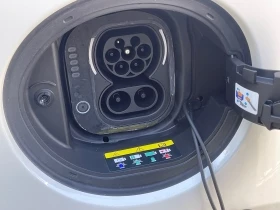 Fiat 500 E ICON/НОВ/42kWh, снимка 15