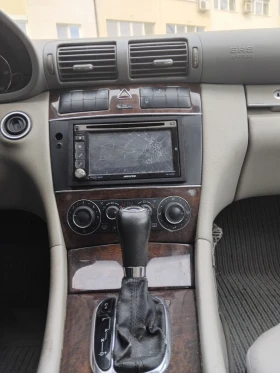 Mercedes-Benz C 200 автомат, снимка 5