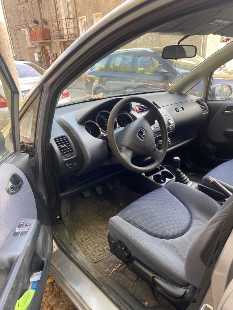 Honda Jazz, снимка 6 - Автомобили и джипове - 47529437