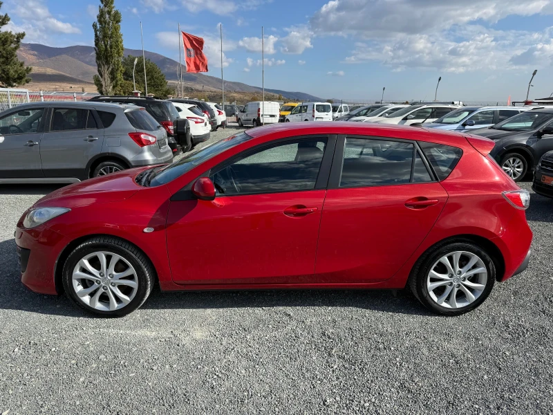 Mazda 3 (KATO НОВА), снимка 10 - Автомобили и джипове - 47726311