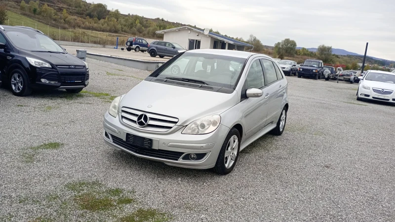 Mercedes-Benz B 180 2.0CDI140кАВТОМАТ, снимка 14 - Автомобили и джипове - 47915263