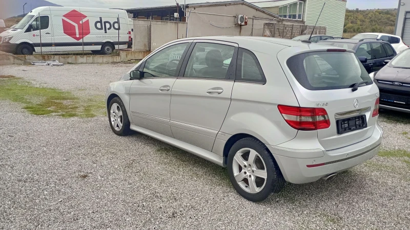 Mercedes-Benz B 180 2.0CDI140кАВТОМАТ, снимка 10 - Автомобили и джипове - 47915263